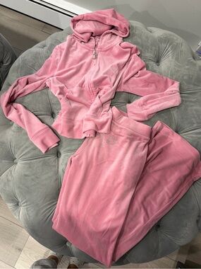 Juicy couture Pink Velour Hoodie & Sweatpants Set